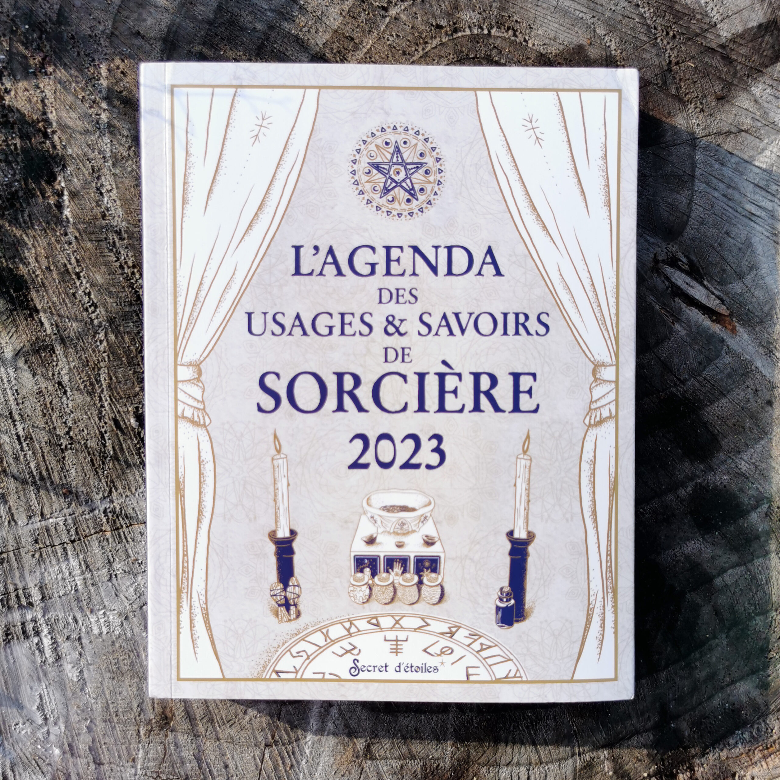 Calendrier sorcière 2023 - broché - Denise Crolle-Terzaghi, Livre